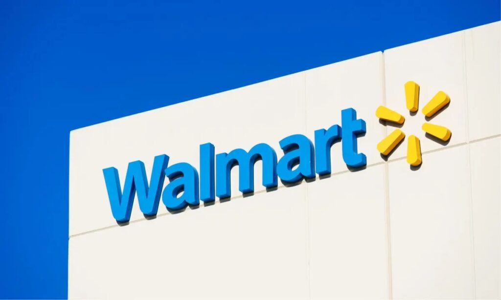 Walmart said Tuesday that quarterly earnings increased by 6%, as consumers turned to the big-box retailer throughout the holiday season, and the firm's international e-commerce sales rose by double digits.